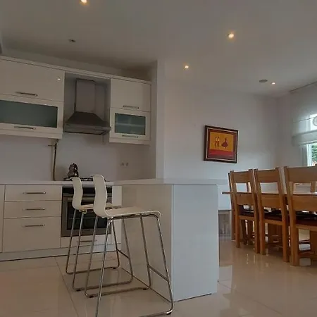 Apartmán 4+1 Flat For In Burgazada, Adalar, Istanbul *
