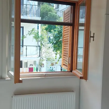 4+1 Flat For In Burgazada, Adalar, Istanbul Appartement
